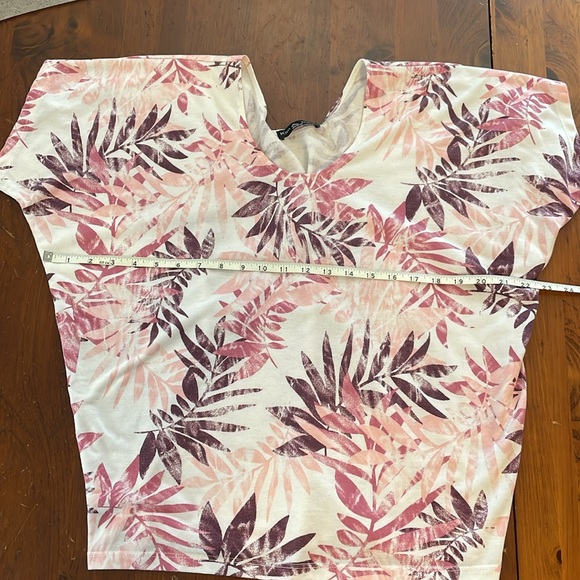 Kim & Cami Pink Print Top Size Medium Fern Print - Picture 7 of 9